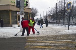 В Твери ведется уборка дорог и тротуаров от снега 