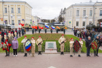 9 мая 2021 года в день 76-й годовщины Победы в Великой Отечественной войне 1941-1945 годов состоялась церемония возложения цветов и венков к братскому захоронению на площади Ленина.