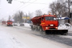 В Твери продолжается расчистка улиц и вывоз снега